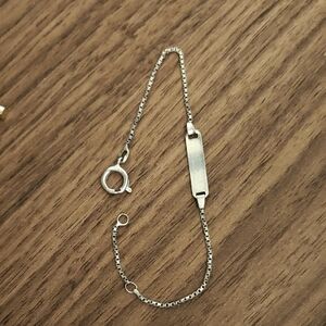 Elegant💜 Sterling Silver Bracelet